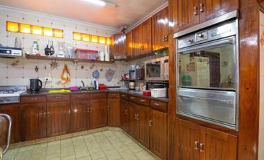 Casa en venta - 4 Dormitorios 4 Baños - Cordoba