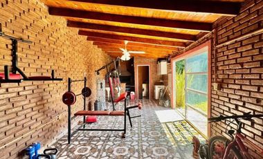 Casa en venta - 4 Dormitorios 3 Baños - San Vicente