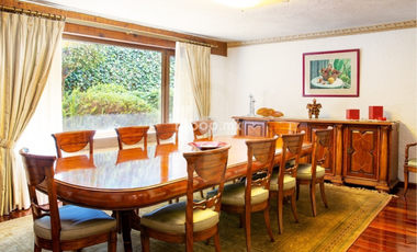 Casa en condominio en venta en Lomas de Tecamachalco