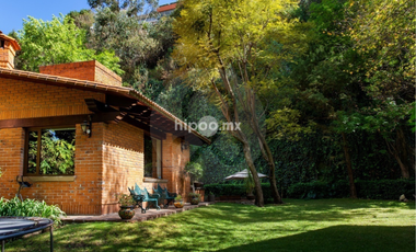 Casa en condominio en venta en Lomas de Tecamachalco