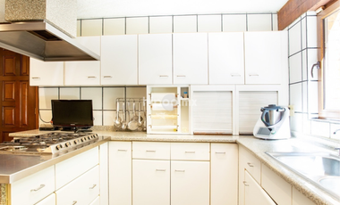 Casa en condominio en venta en Lomas de Tecamachalco