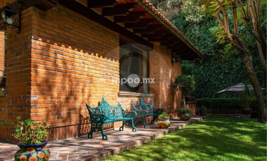 Casa en condominio en venta en Lomas de Tecamachalco