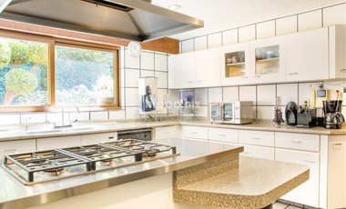 Casa en condominio en venta en Lomas de Tecamachalco