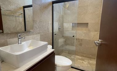 Casa en venta 4 habitaciones entrega inmediata en Tixcuytún, Mérida