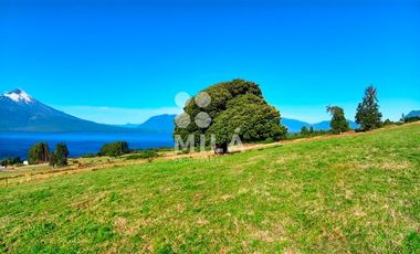 Parcela en Venta en Paraíso frente al lago, vistas y volcán. Marina privada!