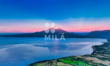 Parcela en Venta en Paraíso frente al lago, vistas y volcán. Marina privada!
