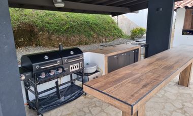 CASA EN VENTA EN AMAGÁ ¡DIVINA!