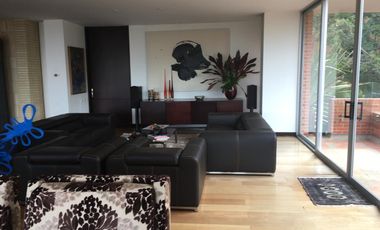 VENDO HERMOSO PENTHOUSE EN CERROS ORIENTALES BGTA