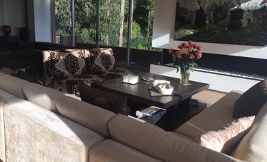 VENDO HERMOSO PENTHOUSE EN CERROS ORIENTALES BGTA