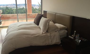 VENDO HERMOSO PENTHOUSE EN CERROS ORIENTALES BGTA