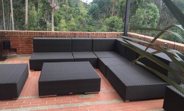 VENDO HERMOSO PENTHOUSE EN CERROS ORIENTALES BGTA