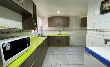 Casa en Arriendo en AVENIDA RUCATREMU