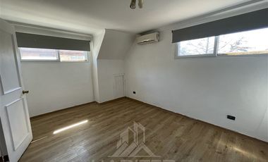 Casa en Arriendo en AVENIDA RUCATREMU