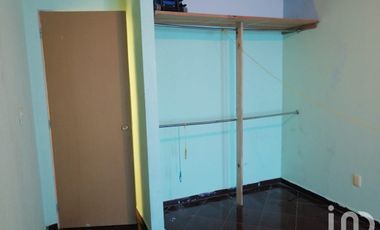CASA EN RENTA LOS HEROES CHALCO