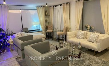 Casa sólida en Santa María del Mar