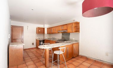 Casa en condominio con vigilancia y amenidades