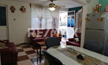 SE VENDE CASA EN JARDINES DE CASA NUEVA, ECATEPEC - (3)