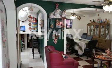 SE VENDE CASA EN JARDINES DE CASA NUEVA, ECATEPEC - (3)