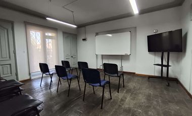 Arriendo de oficinas en Casona COWORK, Ñuñoa.