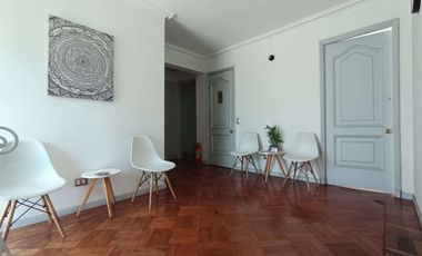 Arriendo de oficinas en Casona COWORK, Ñuñoa.