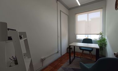 Arriendo de oficinas en Casona COWORK, Ñuñoa.