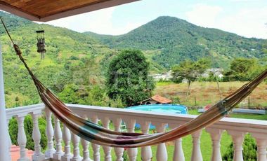 CASA CAMPESTRE ALQUILER VÍA AL MAR