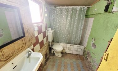 Se vende casa con amplio terreno en P.A.C