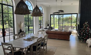 Casa en Venta con Vista al Golf en Estancias al Golf orientación NE
