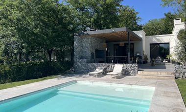 Casa en Venta con Vista al Golf en Estancias al Golf orientación NE