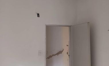 DEPARTAMENTO TIPO CASA INTERNO