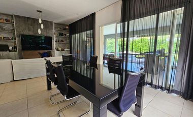 Venta Casa en una planta en barrio cerrado La Comarca