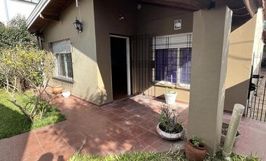 Casa Luis Guillon 3 ambientes