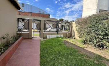 Casa Luis Guillon 3 ambientes
