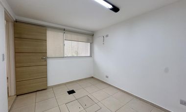 Oficina en venta República de la Sexta