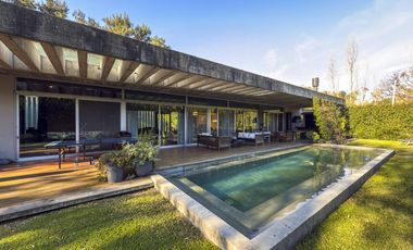 Casa en Venta, barrio las Casuarinas, San Isidro