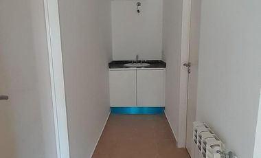 VENTA Departamento 2 dormitorios en  Jujuy al 300. NQN Capital.
