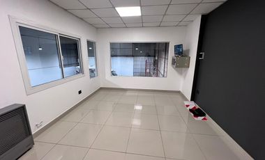 Base comercial - industrial en microcentro de Cipolletti - Rio Negro