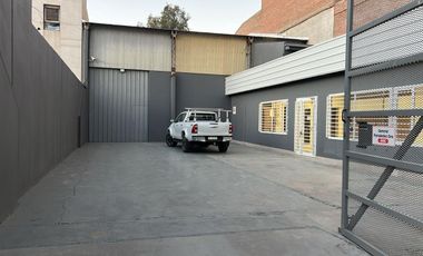 Base comercial - industrial en microcentro de Cipolletti - Rio Negro