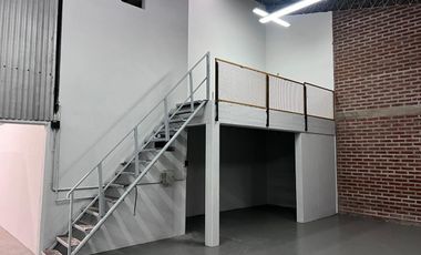 Base comercial - industrial en microcentro de Cipolletti - Rio Negro