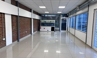 Base comercial - industrial en microcentro de Cipolletti - Rio Negro