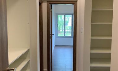 Casa en  Country Lomas de City Bell Alquiler