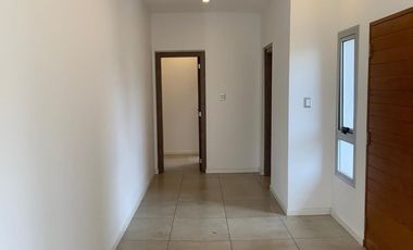Casa en  Country Lomas de City Bell Alquiler