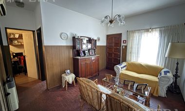 Venta de Casa 3 ambientes en Don Bosco