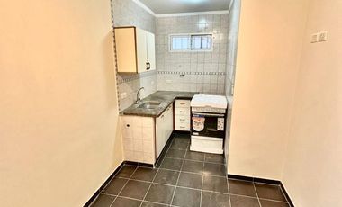 Departamento en Terminal Vieja USO PROFESIONAL/SHOWRROM PB A LA CALLE