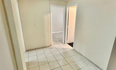 Departamento en Terminal Vieja USO PROFESIONAL/SHOWRROM PB A LA CALLE