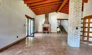 Casa en condominio en venta cerca de la glorieta del Refugio, Avándaro