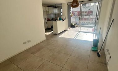 Alquiler 3 ambientes con balcon