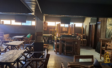 Amplio local comercial en venta