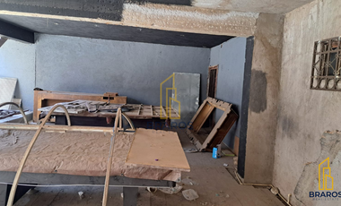 Amplio local comercial en venta