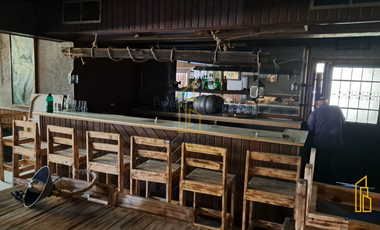 Amplio local comercial en venta